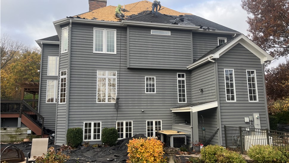 St. Charles, Oswego, Aurora, Montgomery, unctual crew, durable product, great color, work Saturdays, bi-lingual, professional and courteous, positive experience.