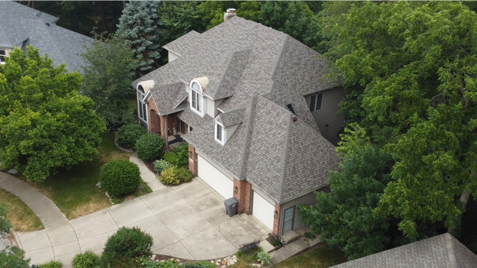 Onyx Black Color Roofing by TTLC in Montgomery, IL - Enhancing Beauty and Durability