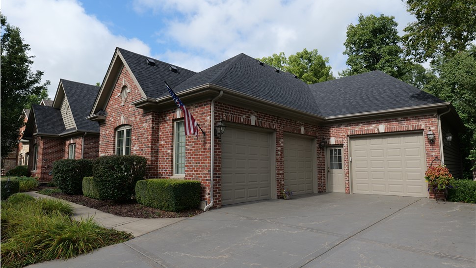 St Charles Roof replacement Owens Corning Onyx Black TTLC, Inc.