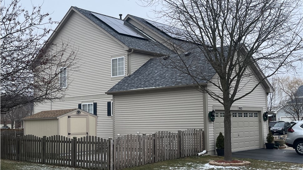 Gutters installations, seamless gutter systems, soffits, gutter aprons, roofing, residential roofing installation, roofing contractors, roof wind damage, roof inspection.