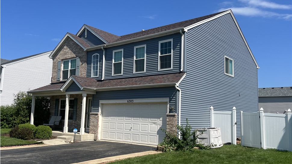 Plainfield Variform Siding Job; TTLC Variform Siding Job Plainfield, Illinois; Siding job Plainfield Illinois "Wedgewood"