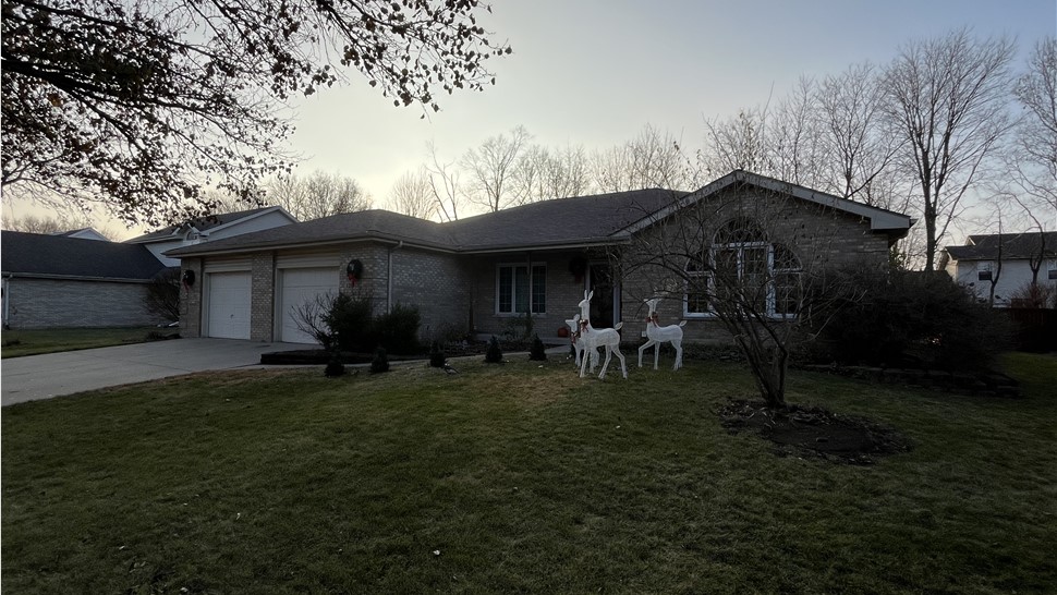 Shorewood, Aurora, Oswego, asphalt shingle, professional installers, storm damage, roofing claim specialists, roofing contractor, hail damage, commercial roofing, durable, affordable.