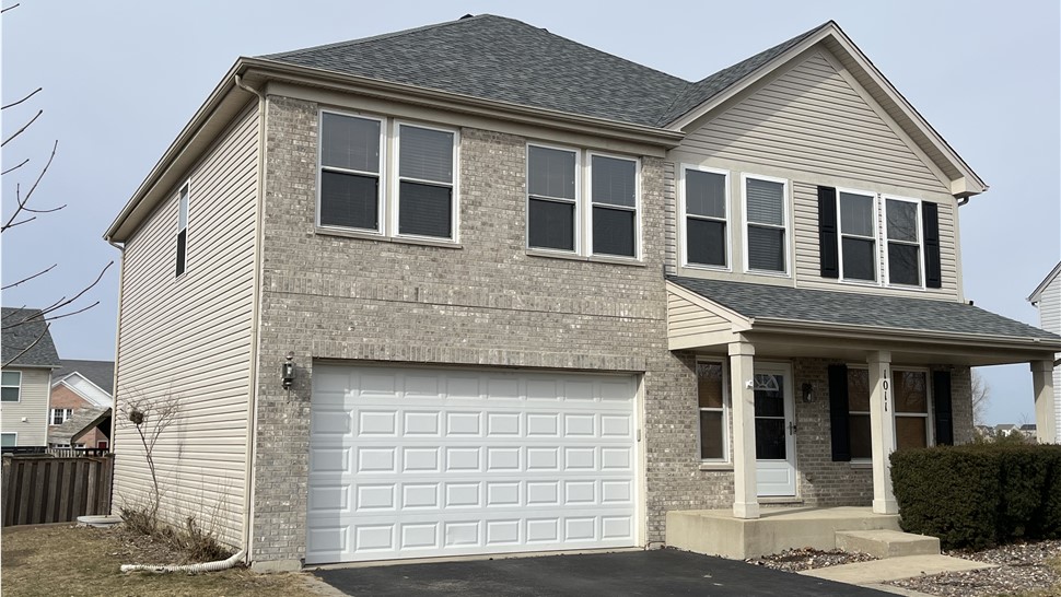 Woodale, Bloomingdale, Grayslake, Joliet, Plainfield, satisfied customer, seamless gutters, siding hail damage, siding repair, roofing repair, seamless gutter systems, affordable, wind damage.