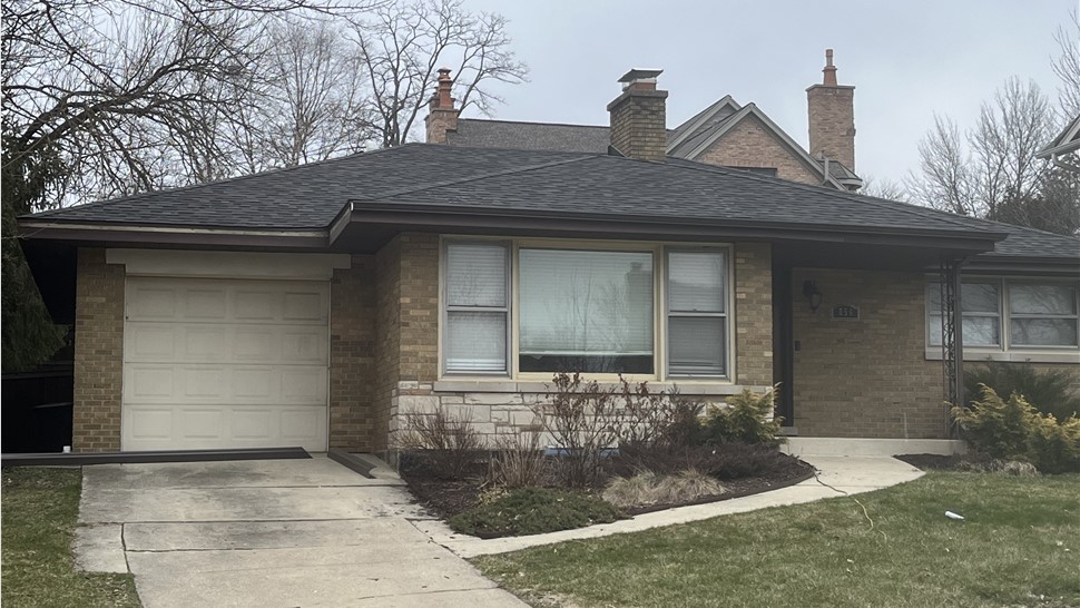 St. Charles, Aurora, Sandwich, Joliet, Plainfield, roofing repairs, roofing inspections, roof storm damage repair, roof hail damage, replacement siding, bi-lingual installers, siding contractors.