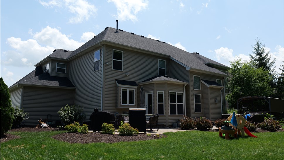 Yorkville Roof Installation Owens Corning Onyx Black