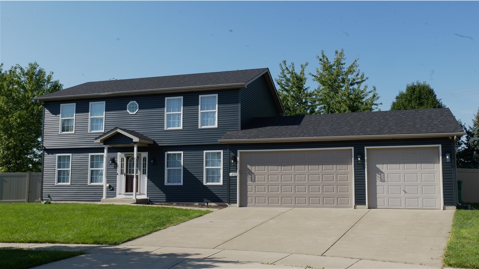 Deep Brunswick Joliet Variform Vinyl Siding Owens Corning Roof installation Joliet