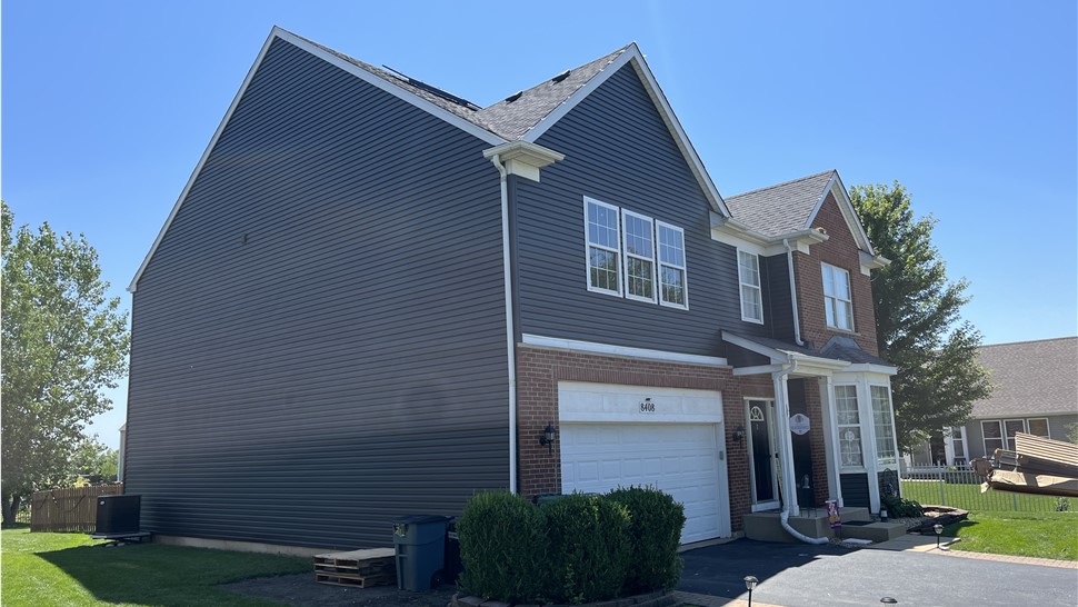 Joliet Siding Installation; Variform Vinyl Siding Installation Joliet Illinois