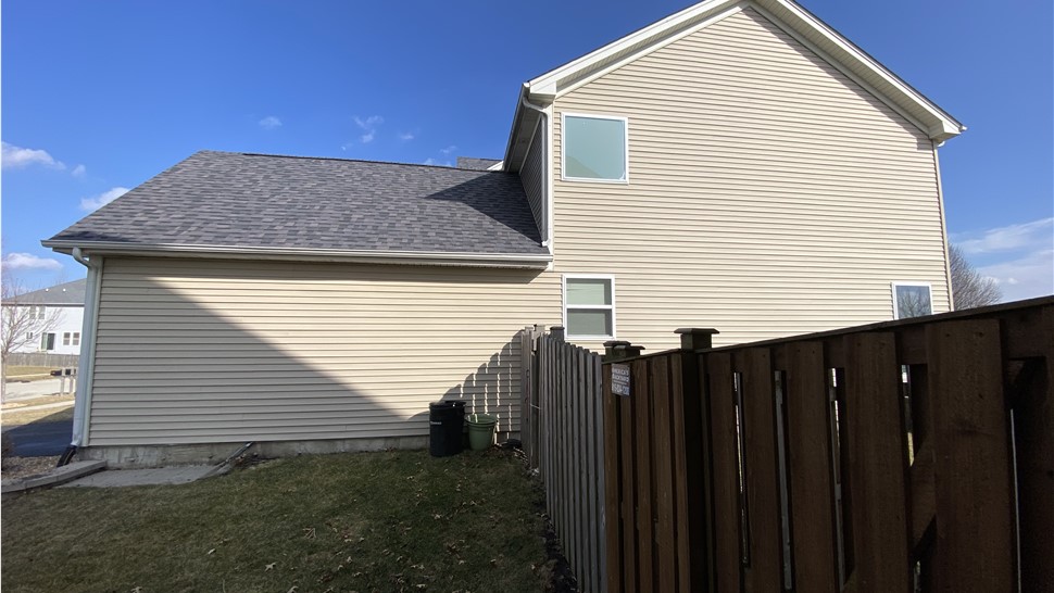 Bloomingdale, efficient, affordable, durable, quality work, quality products, reputable, respected, industry leader, professional, kind and courteous, roofing contractor.