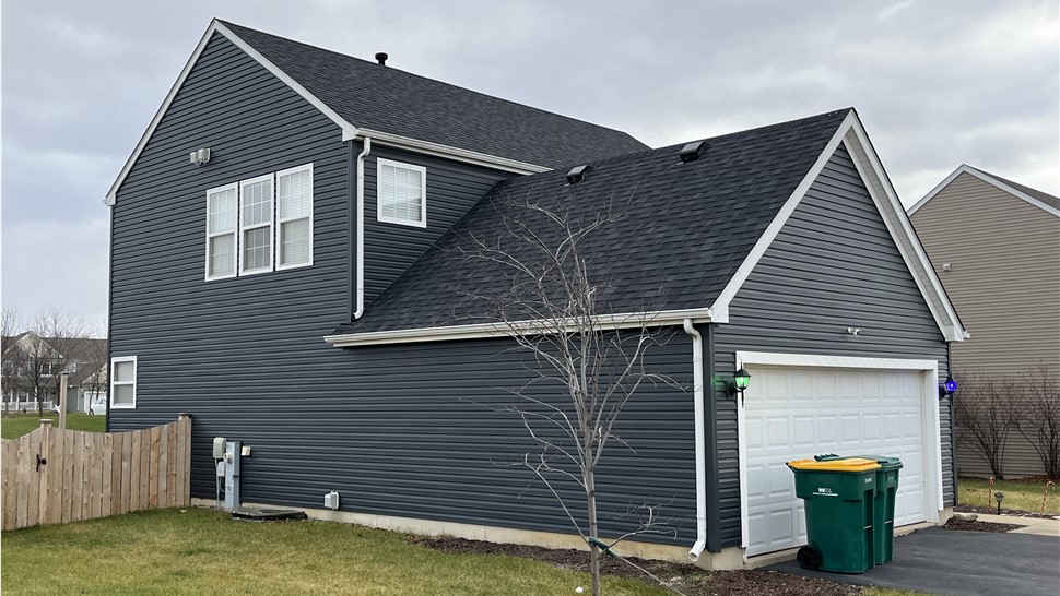 Shorewood, Aurora, Oswego, asphalt shingle, professional installers, storm damage, roofing claim specialists, roofing contractor, hail damage, commercial roofing, durable, affordable.