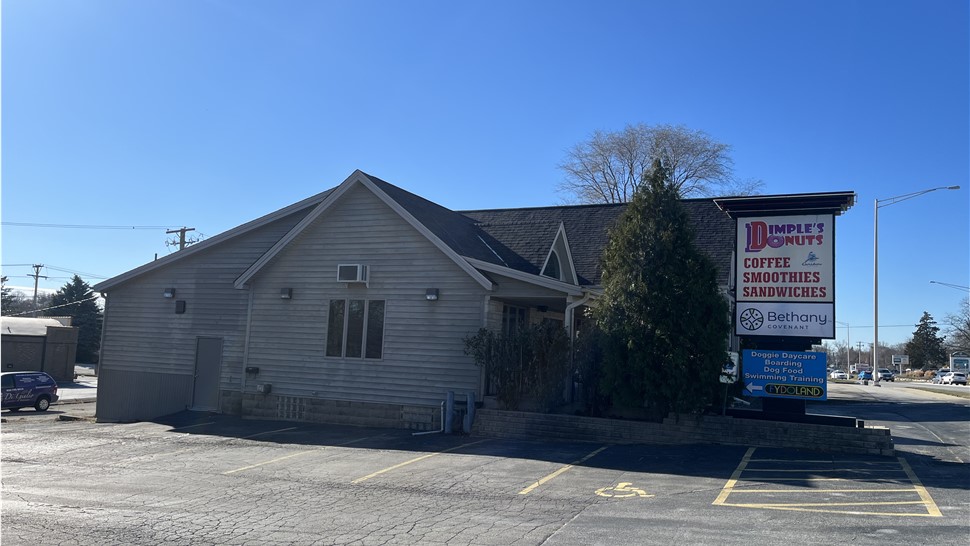 Good reputation, industry leader, great reviews, residential roofing, commercial roofing, great work, insurance assistance, insurance work, restoration company, siding storm damage repair. Batavia.