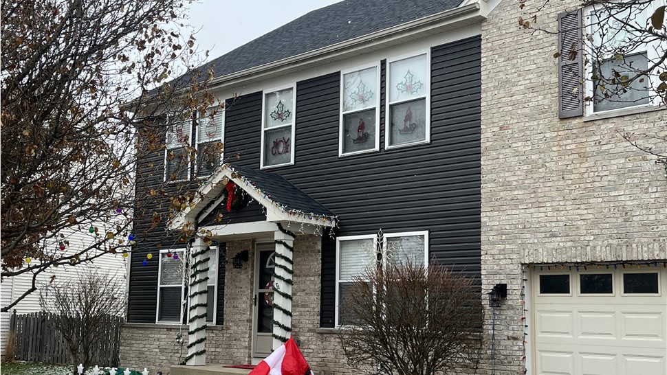 St. Charles, Aurora, Sandwich, Joliet, Plainfield, roofing repairs, roofing inspections, roof storm damage repair, roof hail damage, replacement siding, bi-lingual installers, siding contractors.