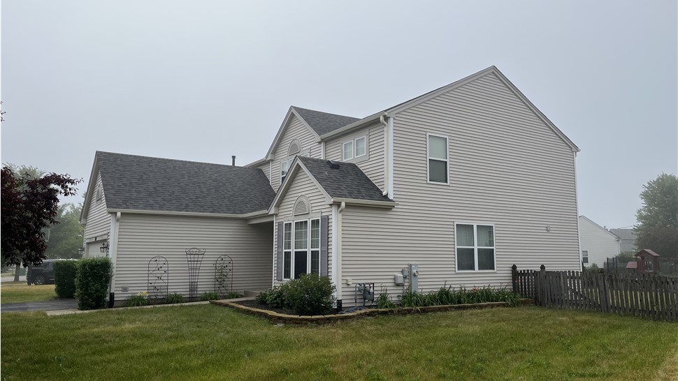 Variform Siding Installation Plainfield Illinois, Variform siding "Rich Mocha" Plainfield Illinois