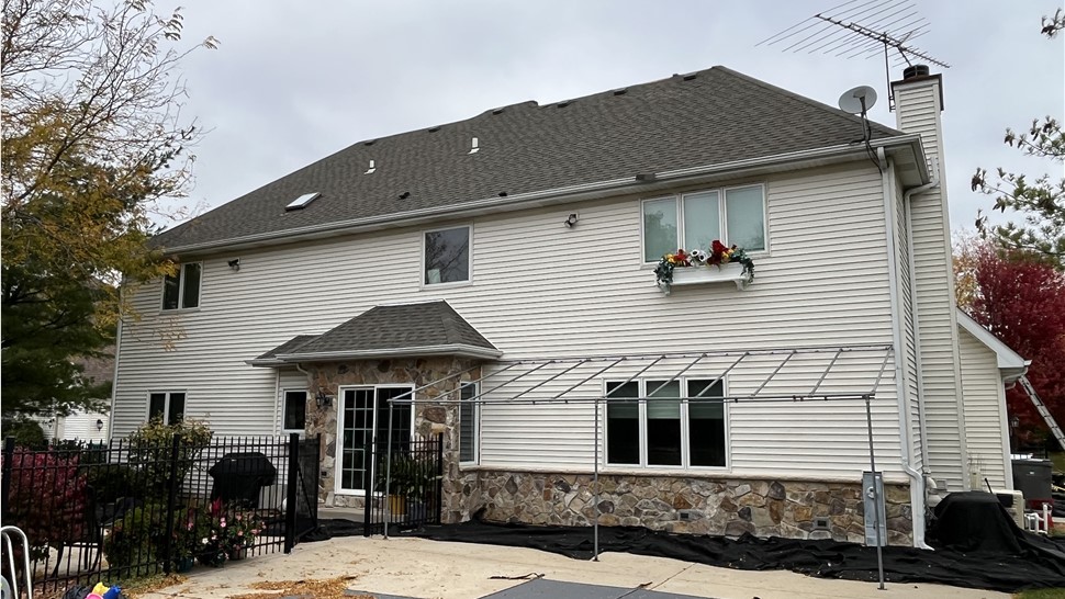 St. Charles, Aurora, Plano, Joliet, Plainfield, roofing repairs, roofing inspections, roof storm damage repair, roof hail damage, replacement siding, bi-lingual installers, siding contractors.