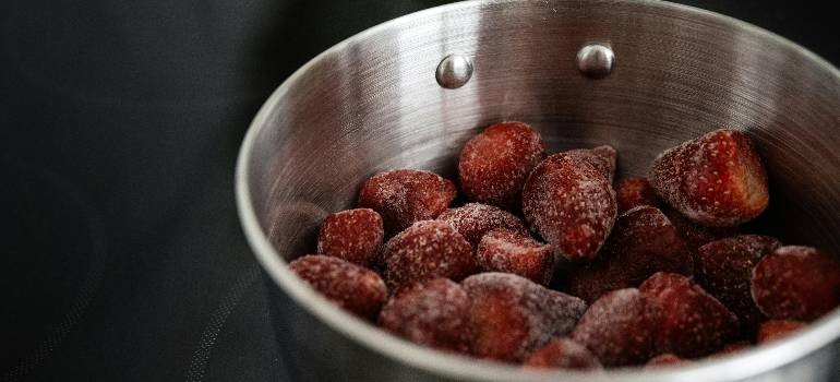 Frozen strawberries