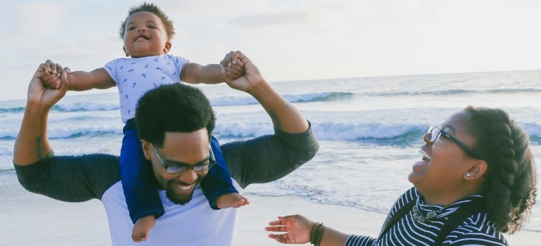 Family enjoying one of the best neighborhoods for families moving to the Bay Area in 2025