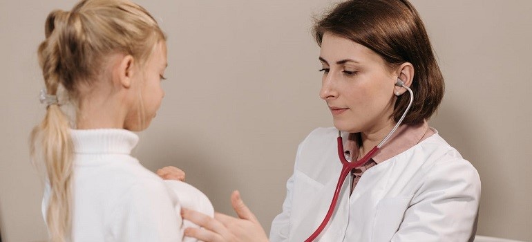 a doctor you can visit if you're moving to Oakland with a family