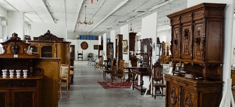 Top mistakes people make when storing furniture long-term