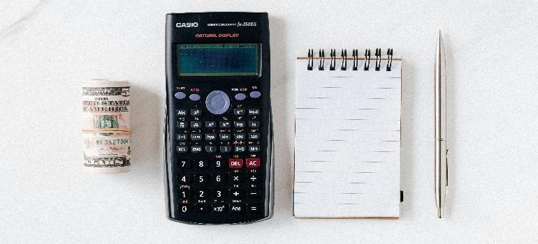 tools for budget planning before moving to the big city