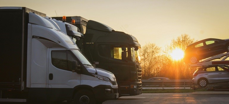 trucks facing parking challenges when moving apartments in San Francisco