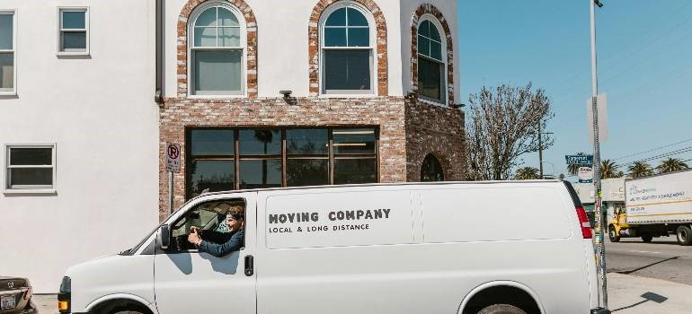 mover driving van during far away move stress free