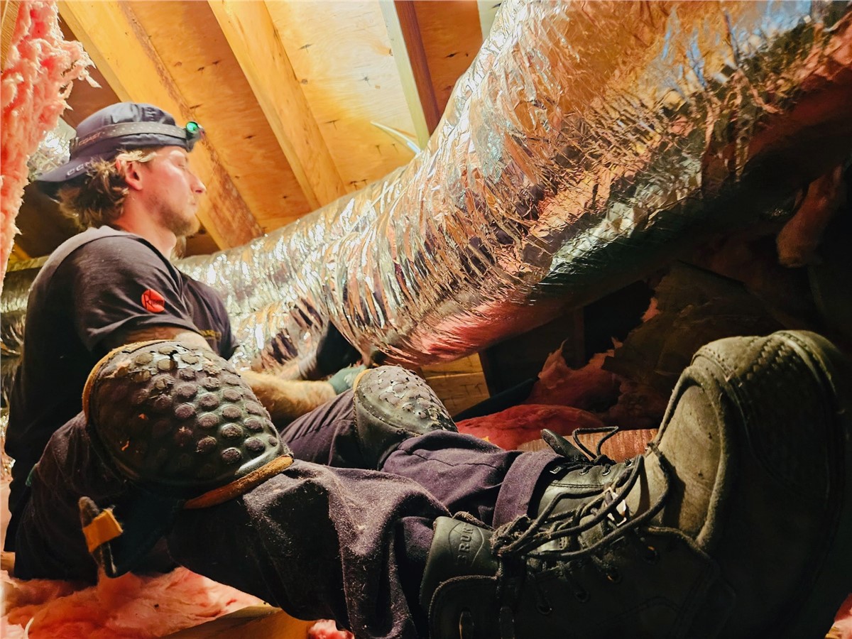 10 Signs You Need a New AC System: How to Know When It May Be Time to Replace Your Air Conditioner on Long Island