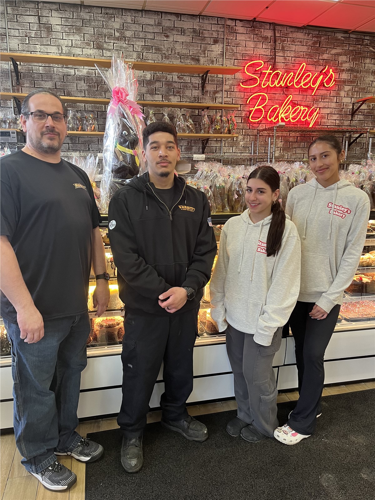 Community Pastry Giveaway at Stanley’s Bakery!