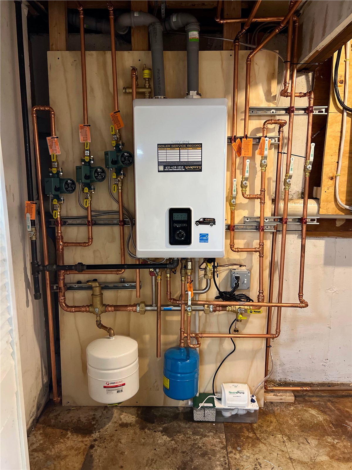 Why More Long Island Homeowners Are Switching to Tankless Water Heaters in 2026
