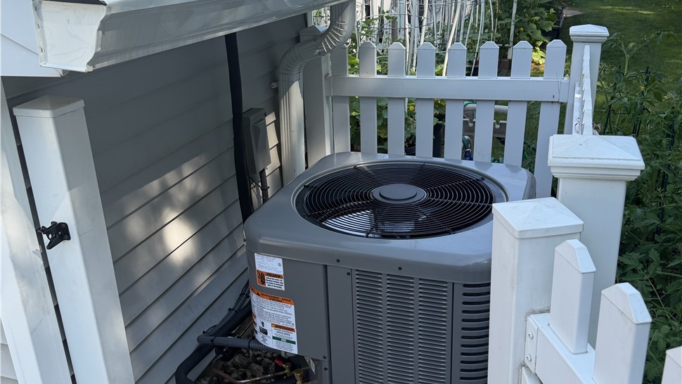 Cooling Project in Huntington Station, NY by Varsity Home Services