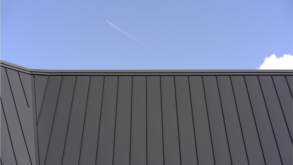 Roofing - Metal Photo 1