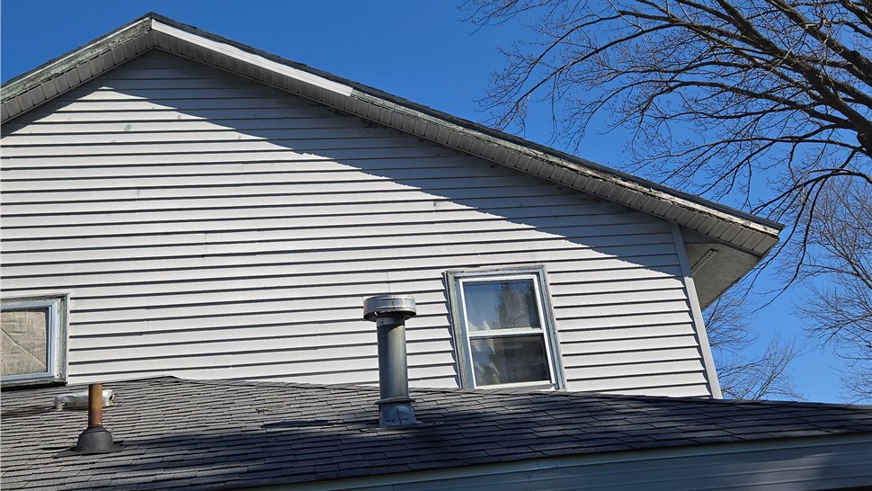 Residential Roofing Project in Zeeland, Michigan by West Michigan Roofing