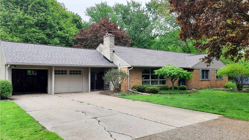 Residential Roofing Project in Richland, MI by West Michigan Roofing