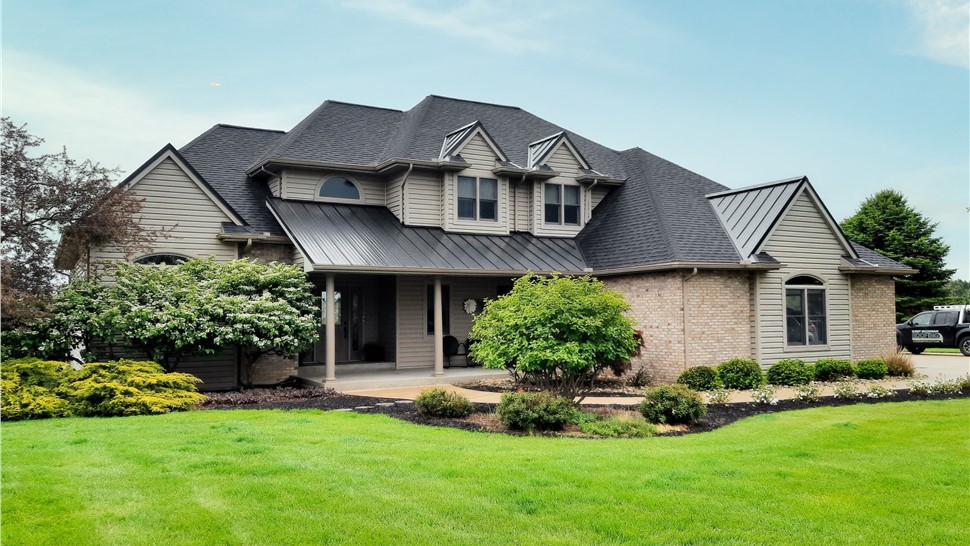 Residential Roofing Project in Benton Harbor, Michigan by West Michigan Roofing