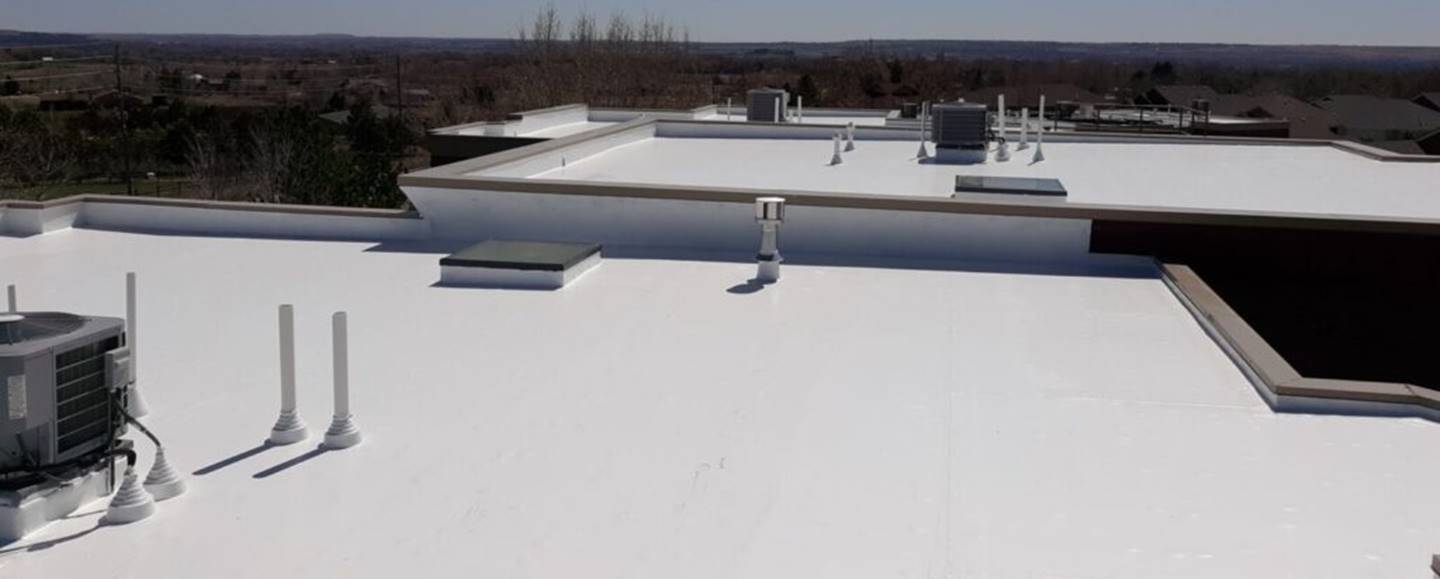 Flat roof on a commercial building