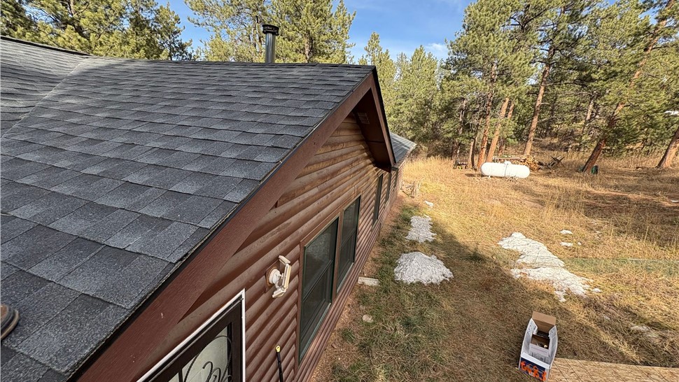 GAF Timberline Armorshield II in Charcoal with upgraded ventilation on a home in Lyons Colorado