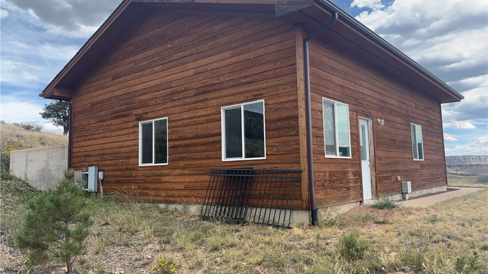 James Hardie siding installation in Lyons Colorado before