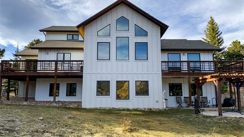 James Hardie siding installation in Estes Park Colorado after