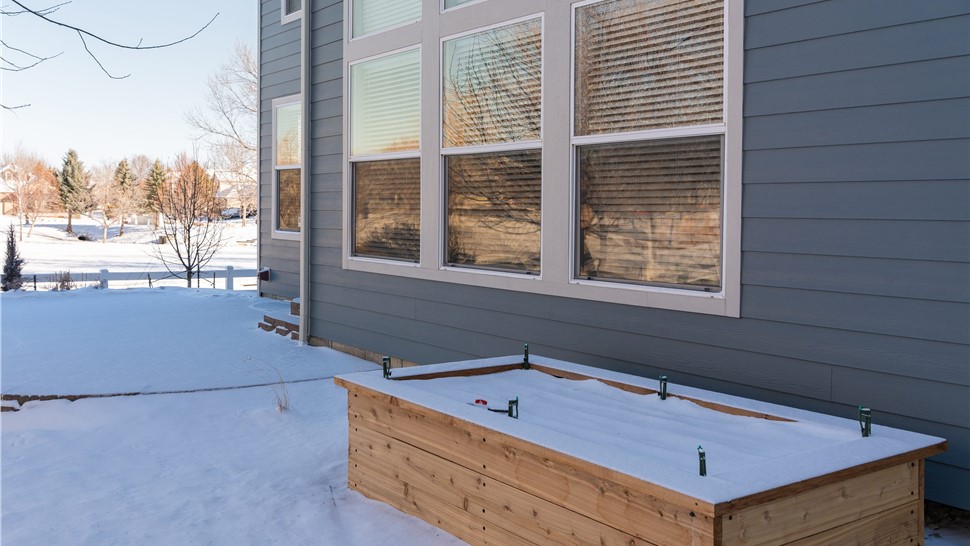 Fresh James Hardie siding install: Boothbay Blue meets Cobblestone.