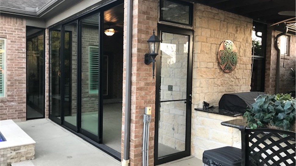 Glass Wall Systems - Sliding Glass Walls Photo 1