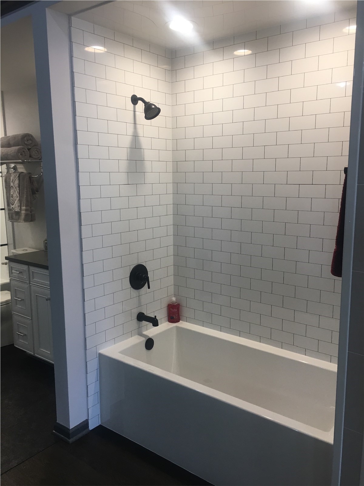 Make Your Bathtub or Shower More Family-Friendly with These Key Tips