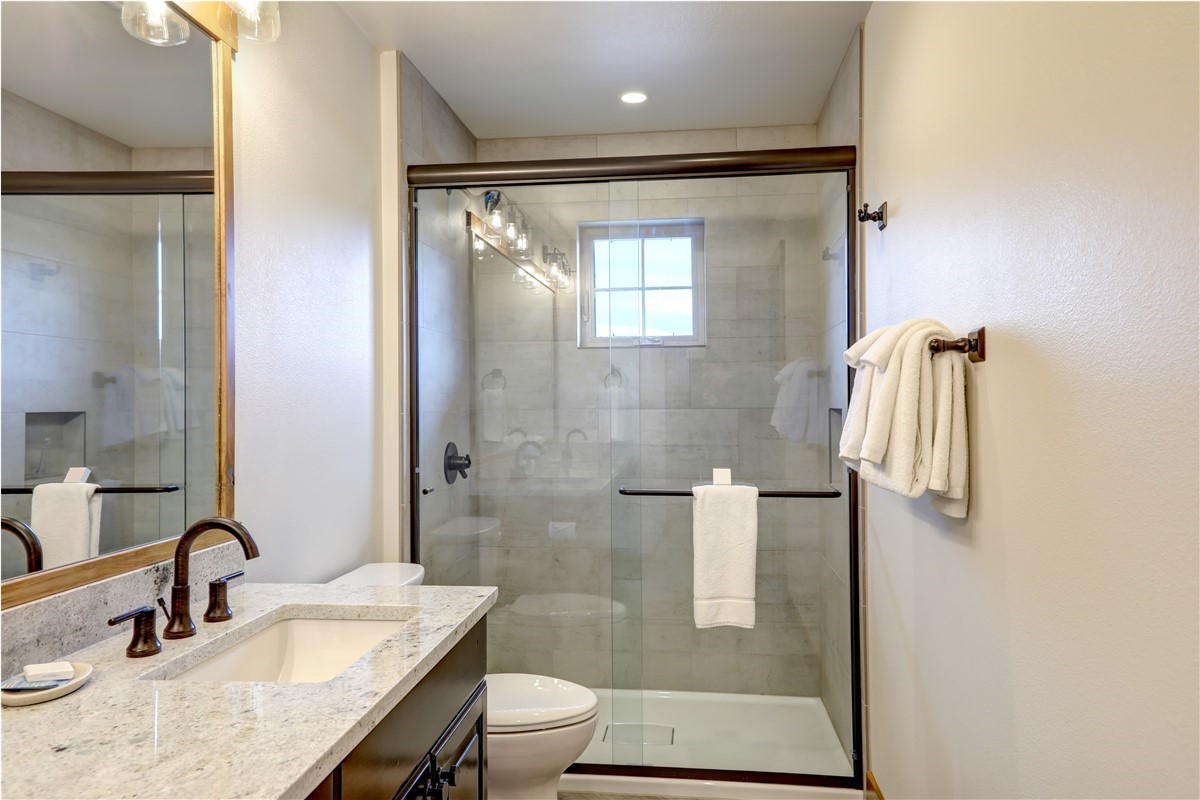 How to Choose the Right Bathtub and Shower Contractor for Your Project