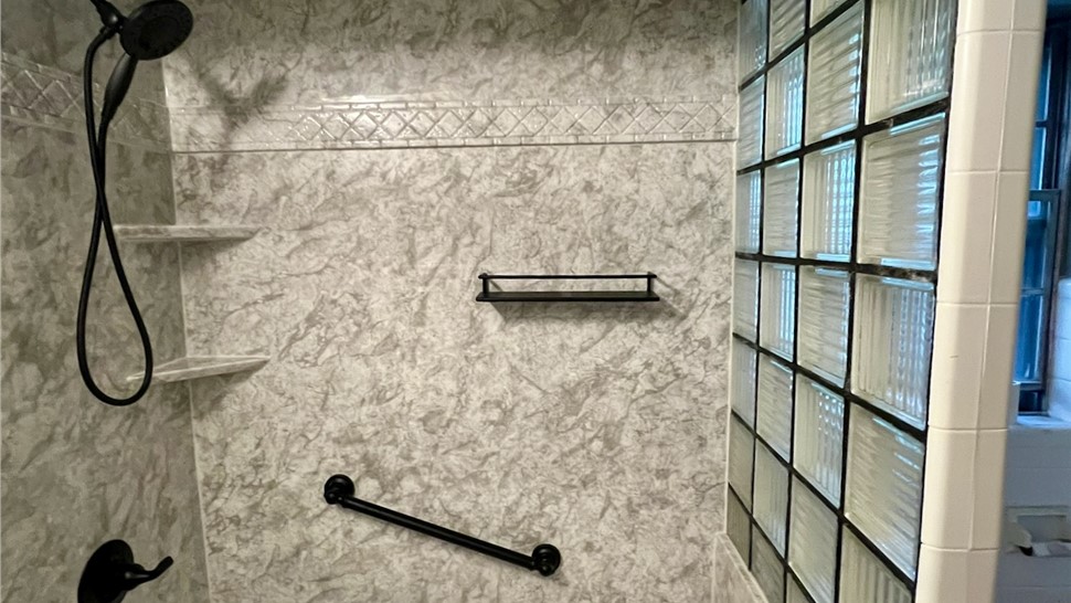 Bathrooms Project in Elizabethtown, Kentucky by Windows Direct USA