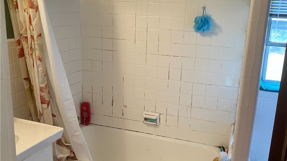 Bathrooms Project in Elizabethtown, Kentucky by Windows Direct USA