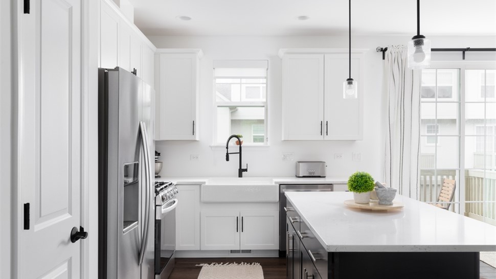Kitchen Remodeling Photo 7