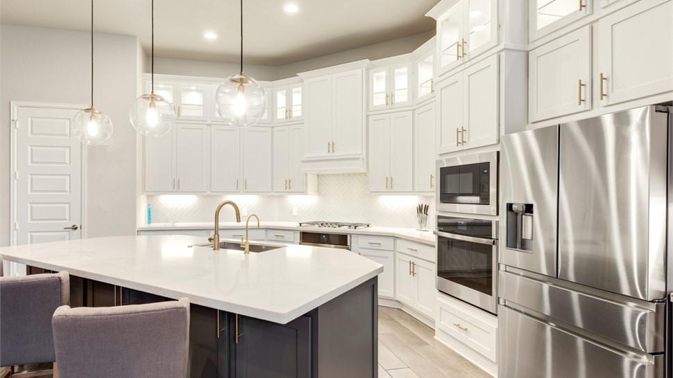 Kitchen Remodeling Photo 19