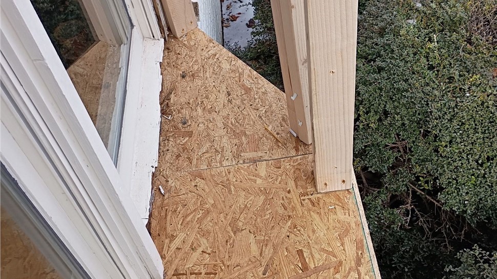 Windows Project in Lenoir, North Carolina by Wize Home Services